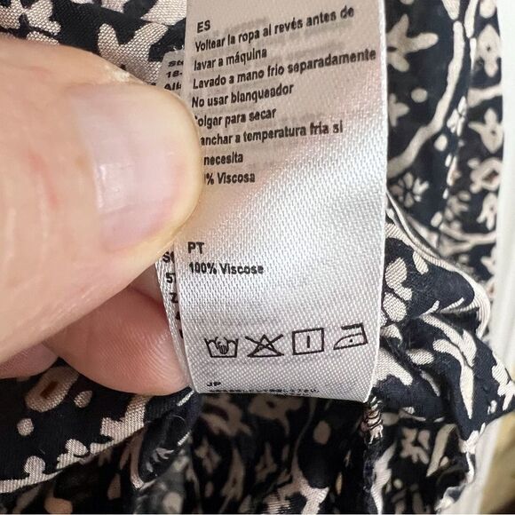 Women’s Amuse Society‎ Vneck Patterned Blouse 100% Viscose Size XS - Picture 11 of 12